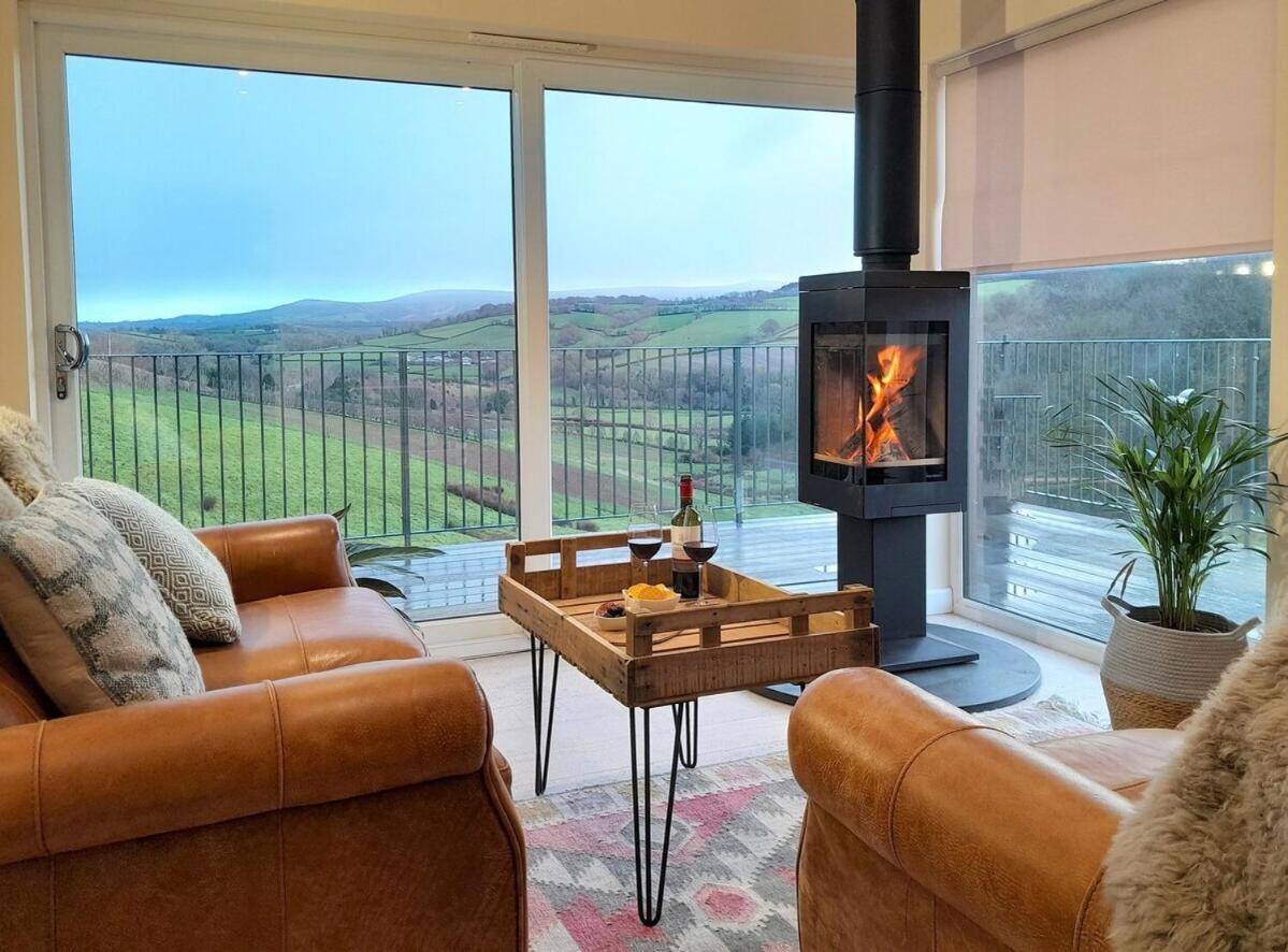 Lobhill Farmhouse Bed And Breakfast And Self Catering Accommodation Okehampton Quarto foto